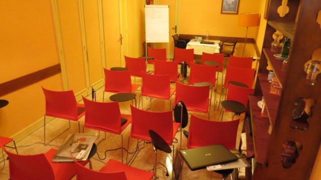 Monclus Hotel Palencia Bagian luar foto