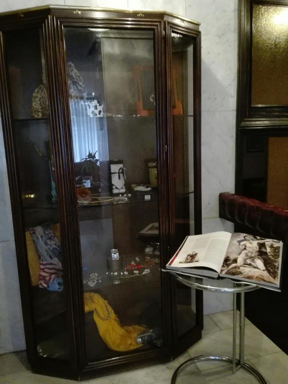 Monclus Hotel Palencia Bagian luar foto